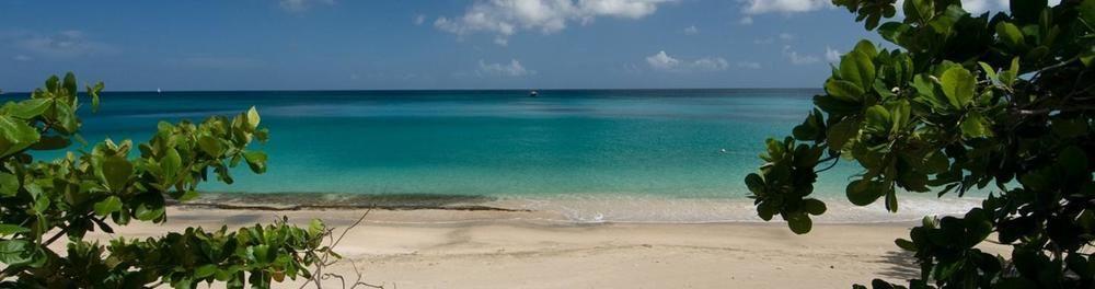 Keegans Beachside Hotel Bequia Island Exterior foto